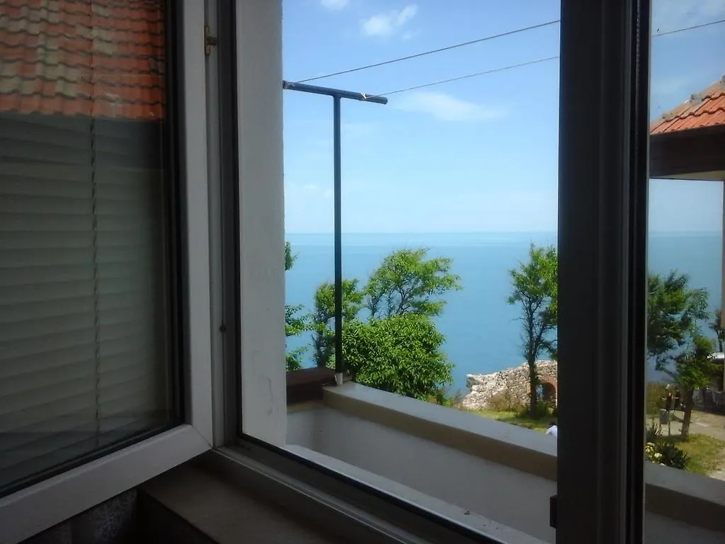 民宿 索佐波尔Windmill House公寓